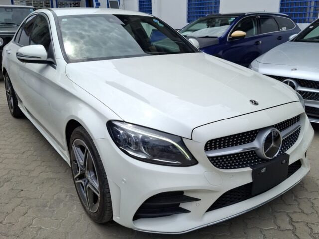2019 Mercedes-Benz C200 EQ Boost