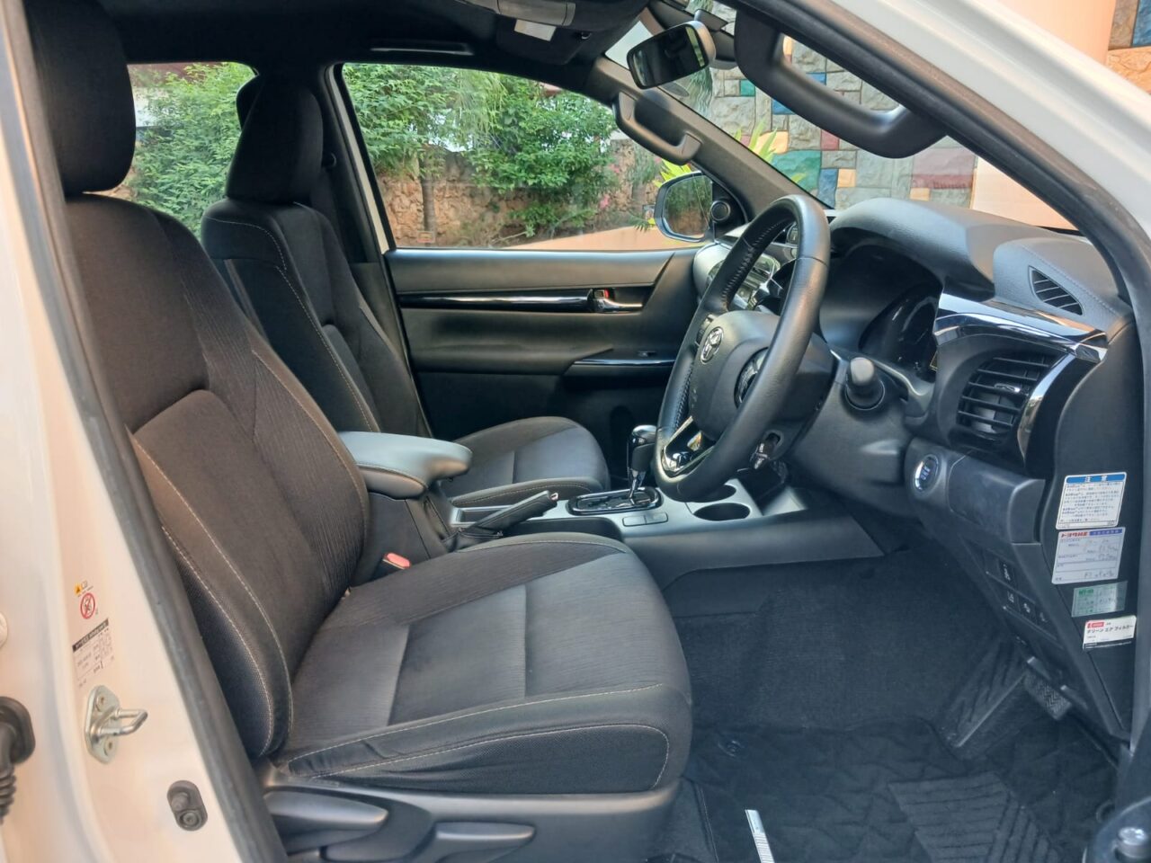 2019 Toyota Hilux — photo 6
