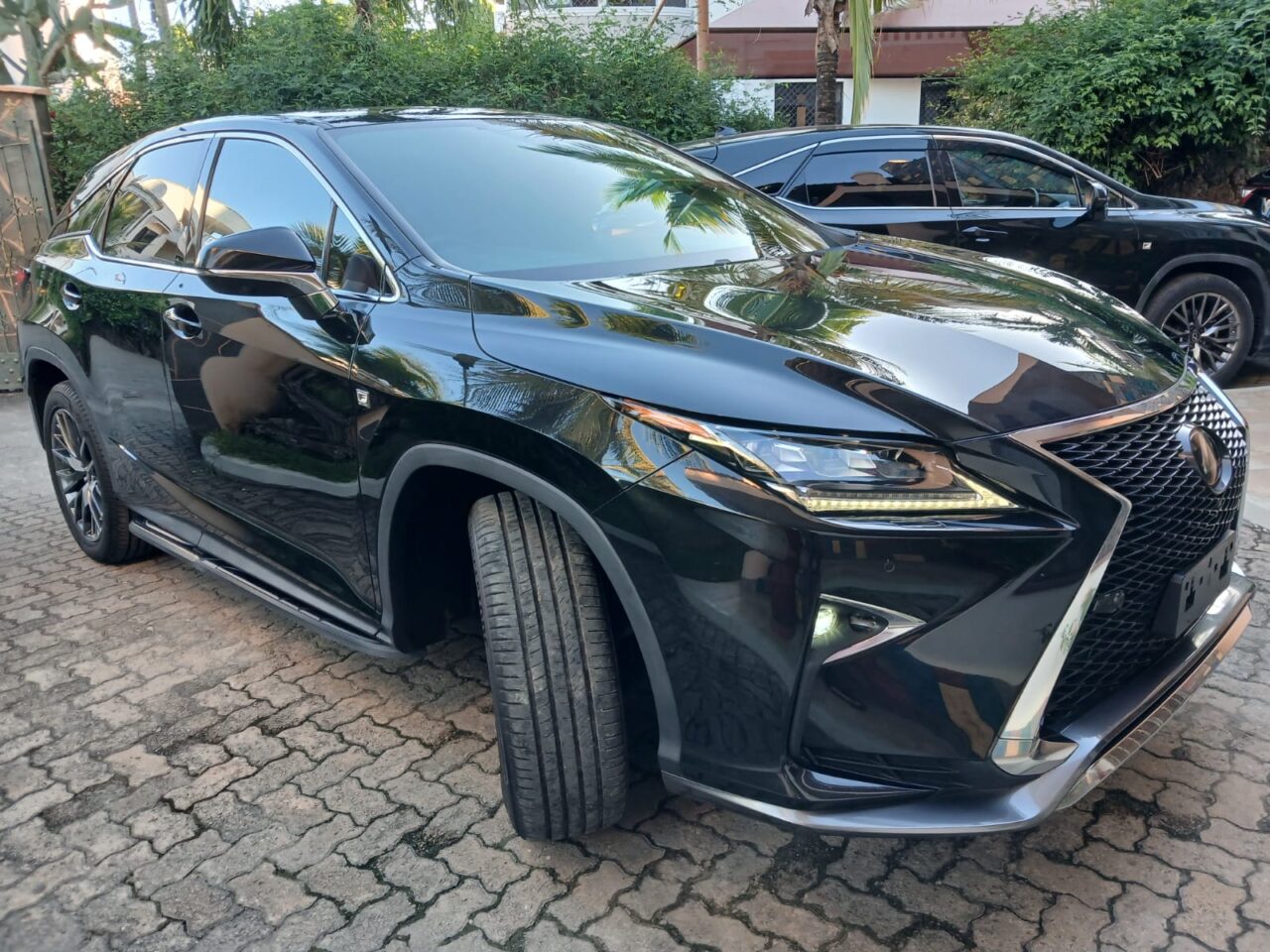 2019 Lexus RX300 — photo 2