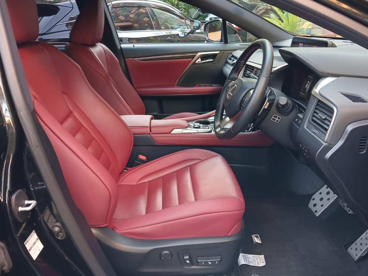 2019 Lexus RX300 — photo 5