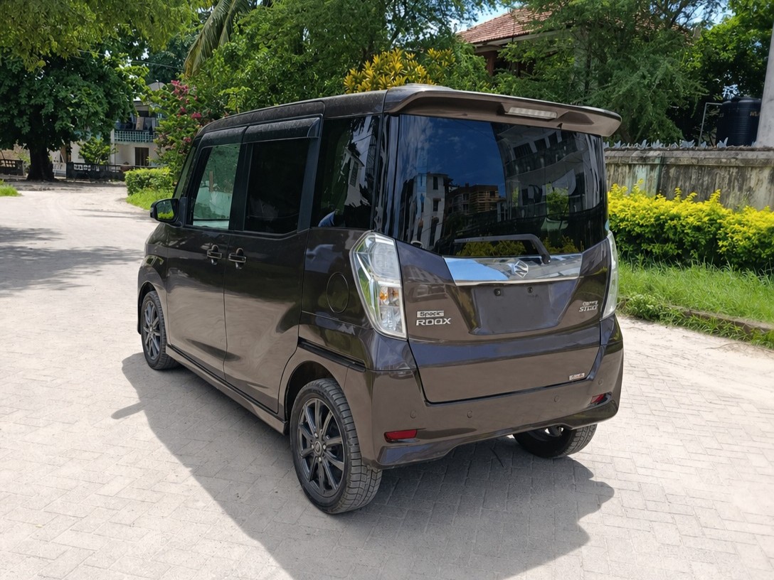 2019 Nissan Roox Highway Star — photo 2