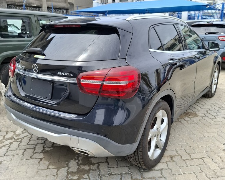 2019 Mercedes-Benz GLA 220 — photo 3