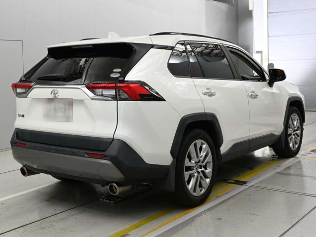 2021 Toyota Rav4 G Z Package 4WD Sunroof — photo 2