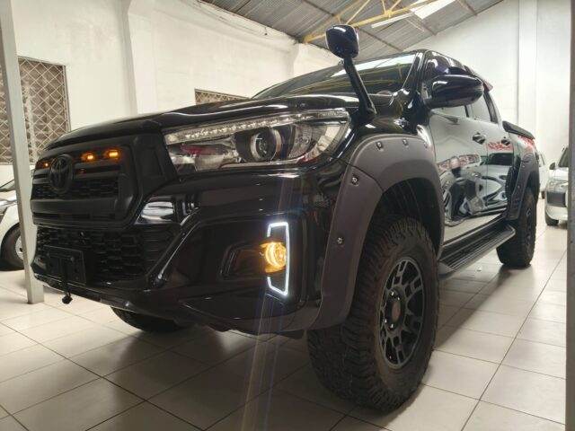 2019 Toyota Hilux 4x4 Z Black Rally Edition