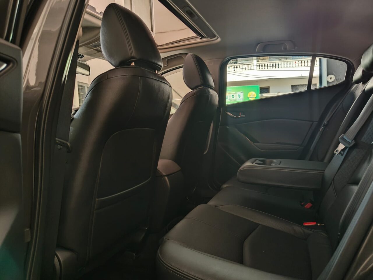 2019 Mazda Axela Sport 22XD L Package Sunroof — photo 3