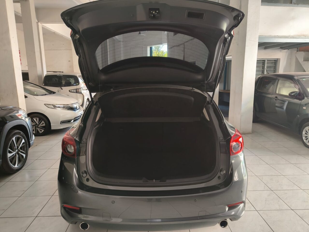 2019 Mazda Axela Sport 22XD L Package Sunroof — photo 6