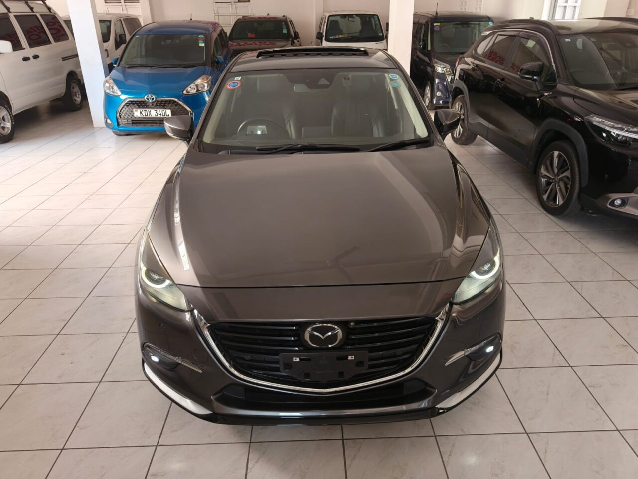 2019 Mazda Axela Sport 22XD L Package Sunroof — photo 2