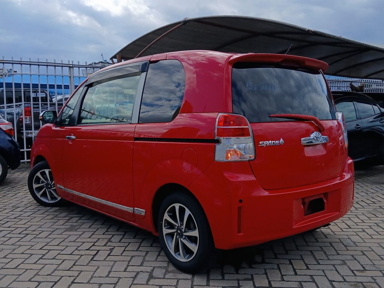 2019 Toyota Spade 1.5L — photo 2