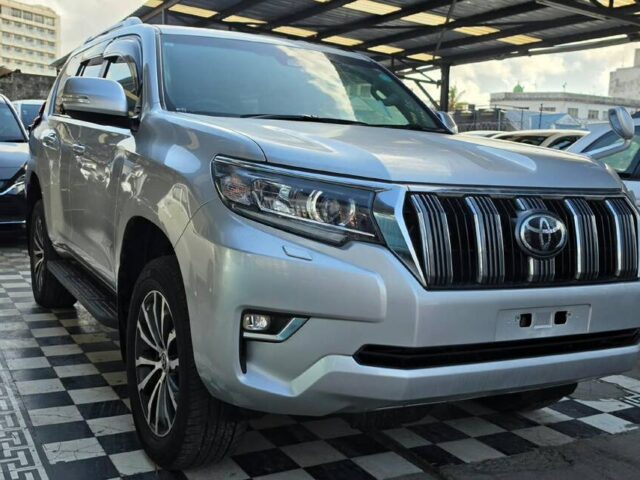 2019 Toyota Landcruiser Prado TX