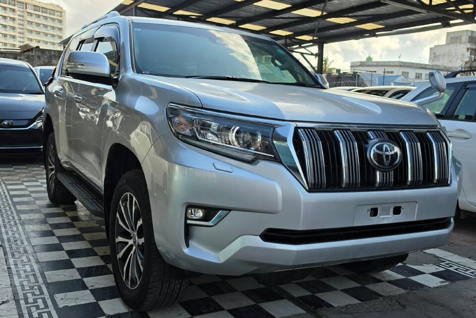 2019 Toyota Landcruiser Prado TX