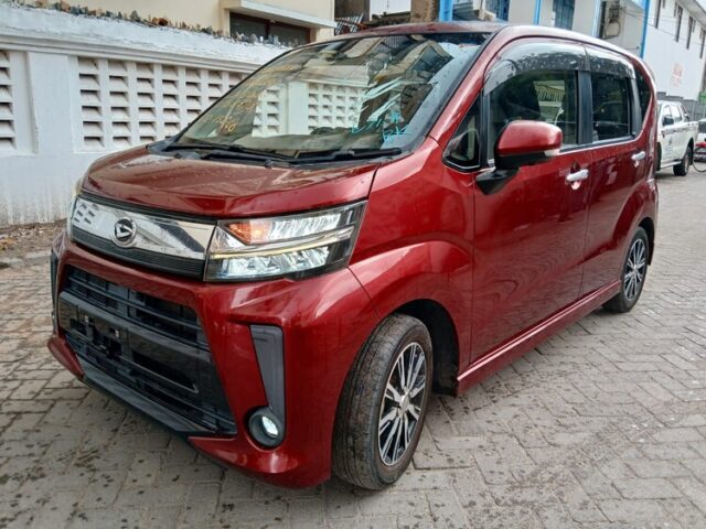 2019 Daihatsu Move Custom