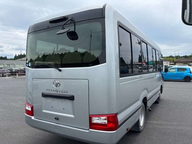 2020 Toyota Coaster XZB70 GX 28 Seater — photo 2