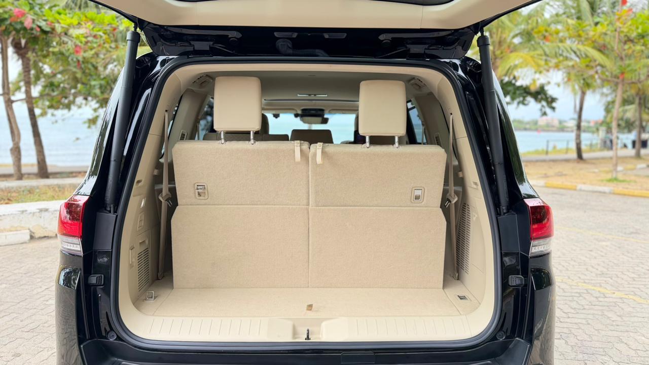 2023 Toyota Landcruiser ZX LC300 Sunroof — photo 6